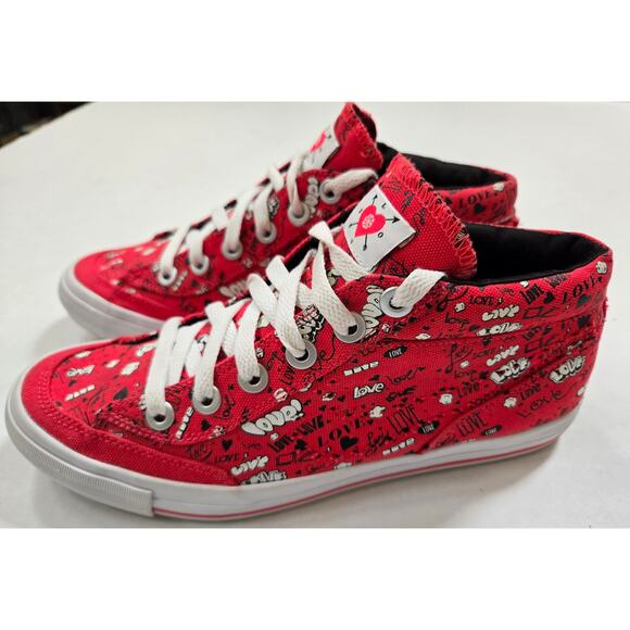 Nike Shoes - RARE NIKE CHUKKA GRAPHIC Love VALENTINES Hearts 487330 600 SHOES Women size 7.5